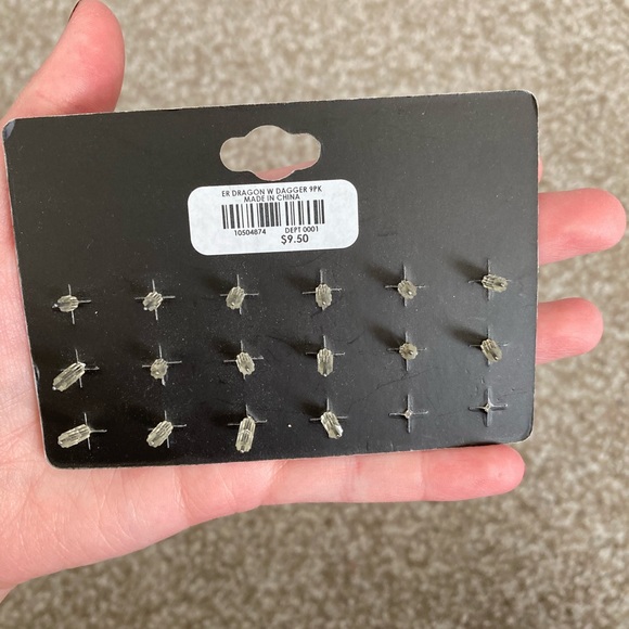 Lovesick Set of 8 Earrings - Picture 2 of 2